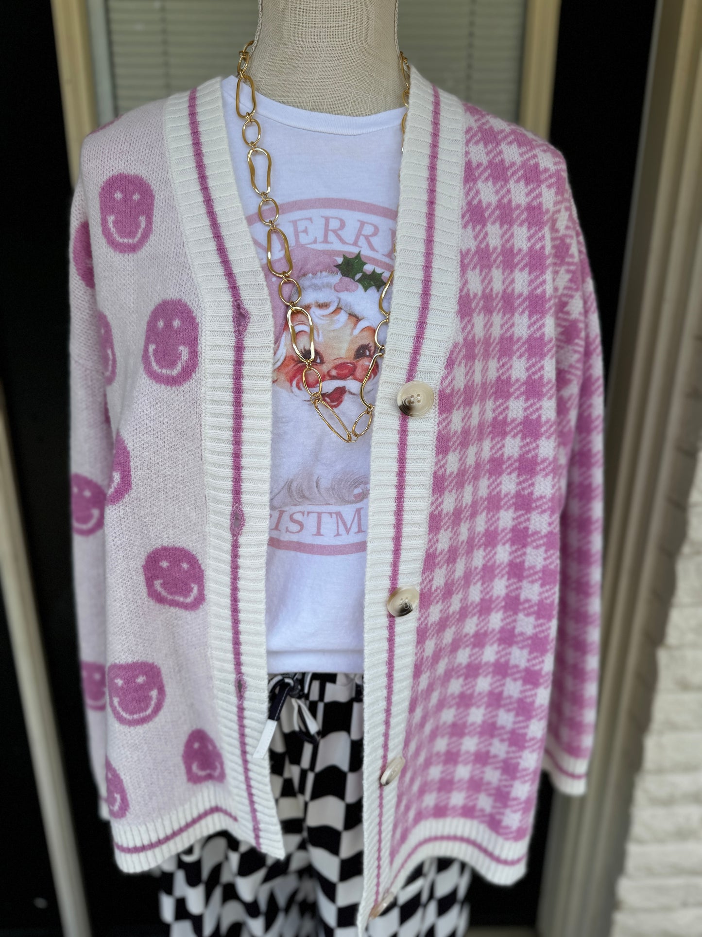 A SMILE PINK FACE CARDIGAN