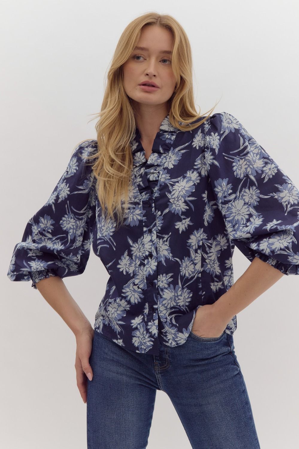 NAVY FLORAL TOP